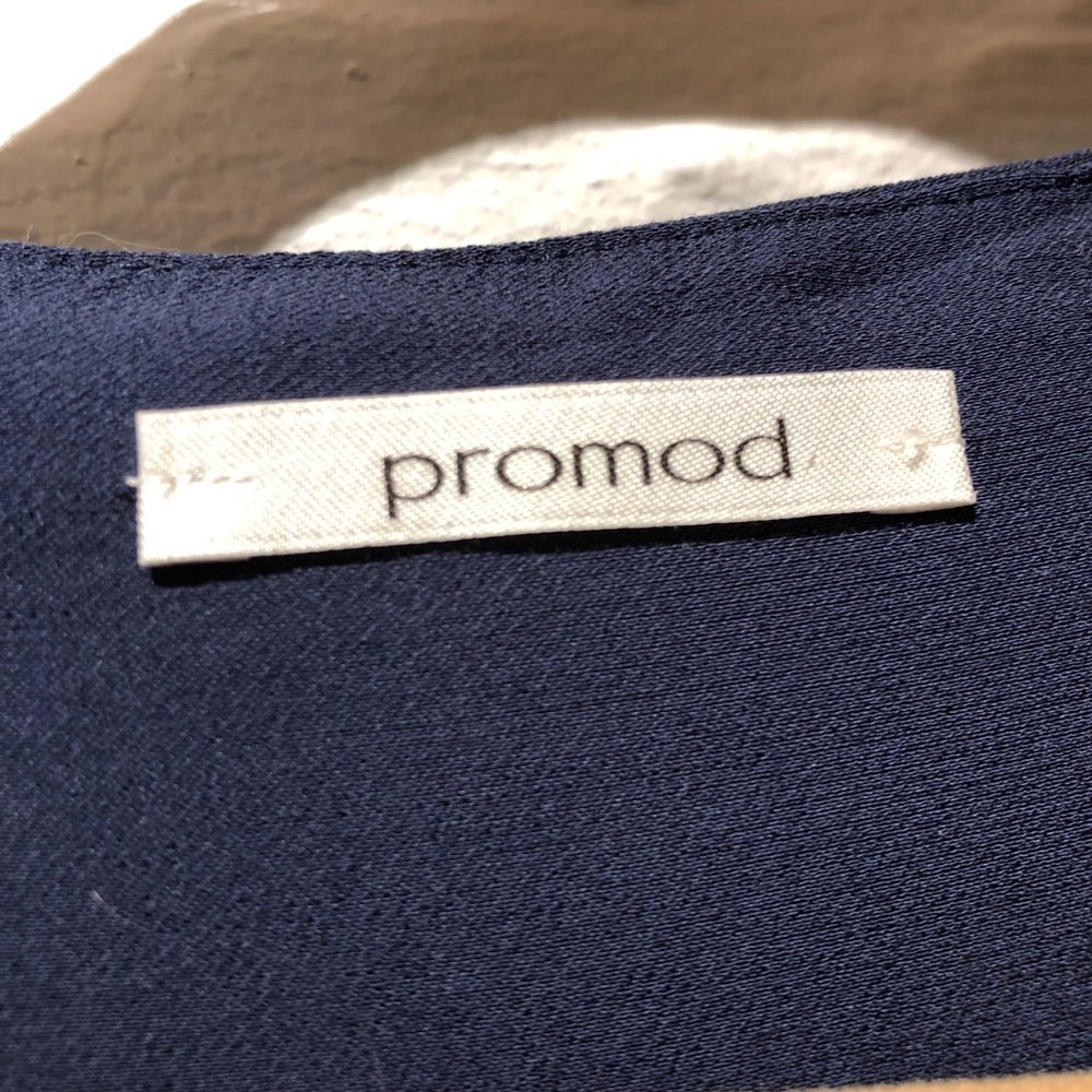 NEW Promod V-neck Blouse - Picture 2 of 7